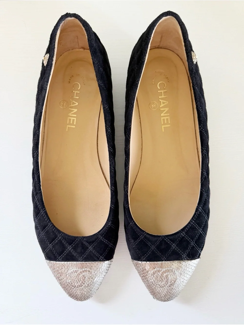 Chanel Quilted Suede Ballet Flats Black Silver CC Cap Toe EU 40.5 US 10.5